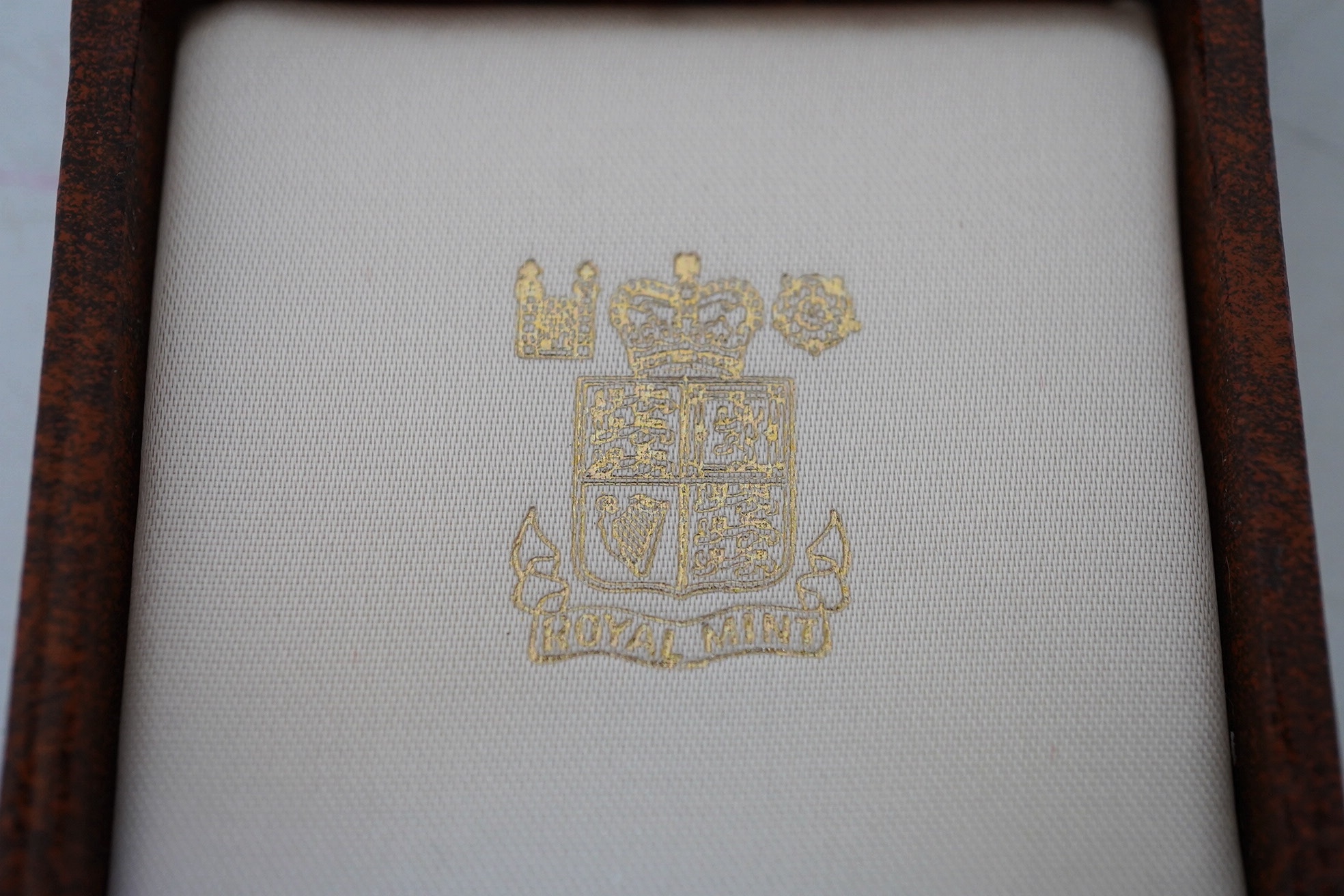 British gold coins, 1987 Royal Mint Britannia 1/4 oz. proof gold £25 coin, in case of issue with certificate